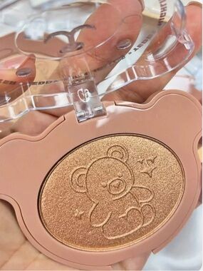 Amuse Teddy Bear Pressed Highlighter